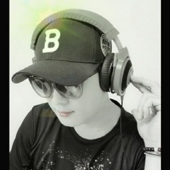 Lie composer
