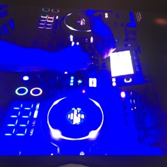 Höppi / HouseBeatz&Waves