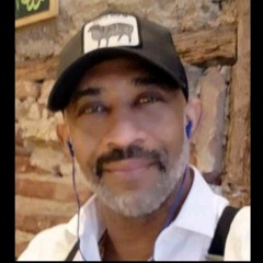 ADRIÁN HUGO
