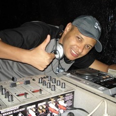 DJ VINYL