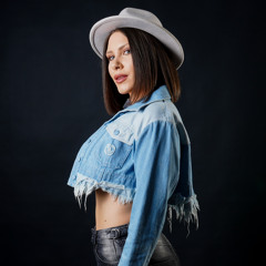 DJ Amannda