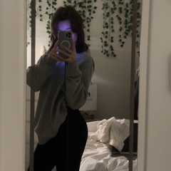 𝙽𝚒𝚊𝚖𝚑💋