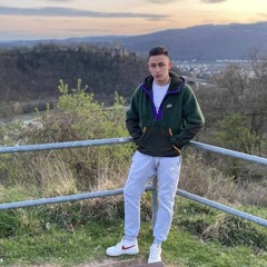 Chris98