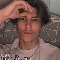 Luka Vallin