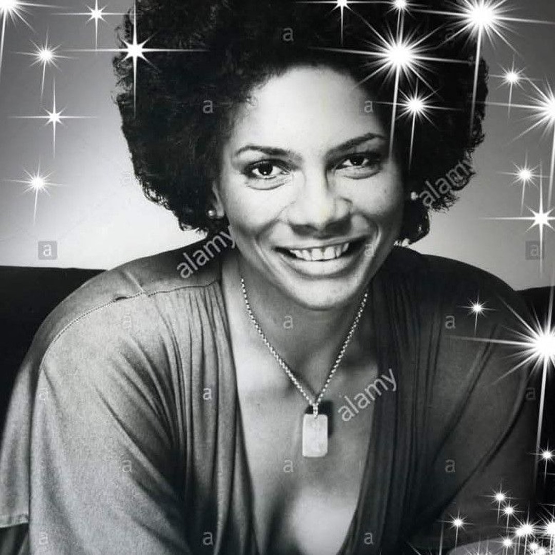 Stream SUSAN CADOGAN Reggae Artiste music | Listen to songs