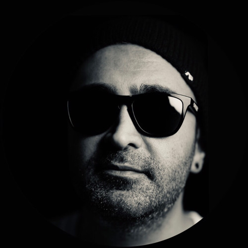 Mahrad Nik’s avatar