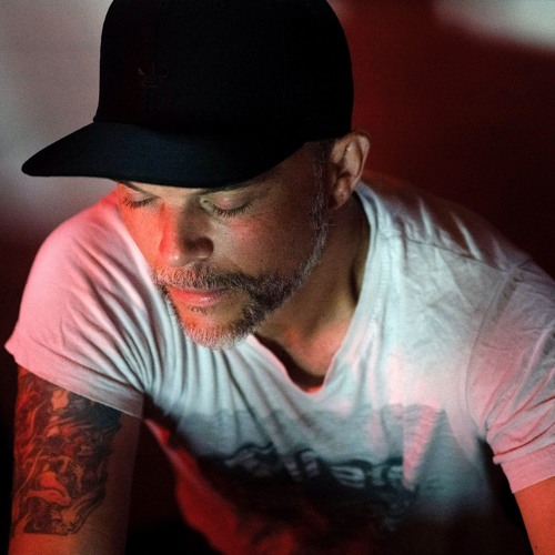 WATT WHITE - The Me In Me (Riptide Music Group)