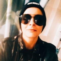 . ─═_-̶𝕯-̶ j҉ 𝟗_-̶═─⁣ .