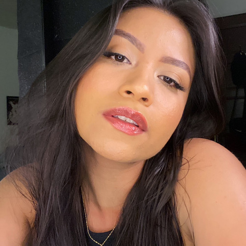 Camyla Uchoa’s avatar