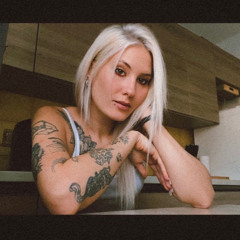 𝚃𝚆𝙴𝙽𝚃𝚈 𝙵𝙾𝚄𝚁/𝚂𝙴𝚅𝙴𝙽