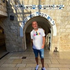 אבי חמו