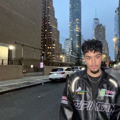 Jxne (IG @wakeupjxne)