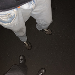 JxJ.