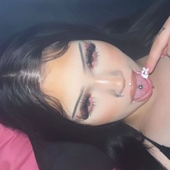 -𝑺𝑨𝑳𝑴𝑶𝑵𝑬