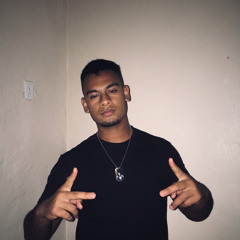 John😎🇫🇲