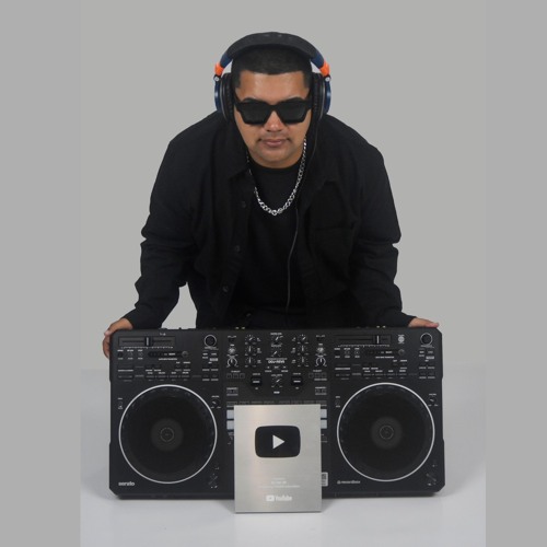 Dj Cali CR — artist photo
