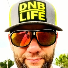 dj fUNKY jUNKiE