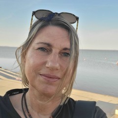 Anke Peters