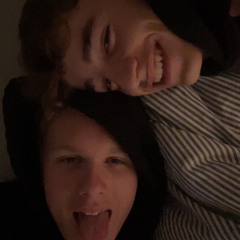 kenni X torgi