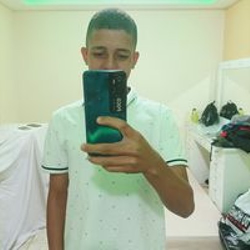 Carlos Júnior’s avatar