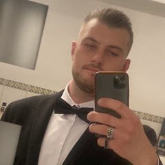 Jannik .