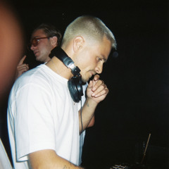 Lew_