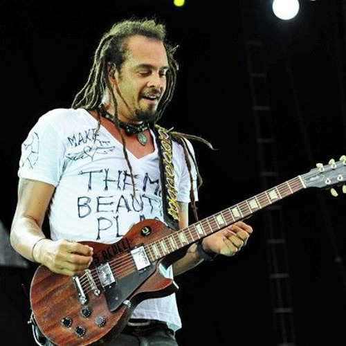 Michael Franti’s avatar