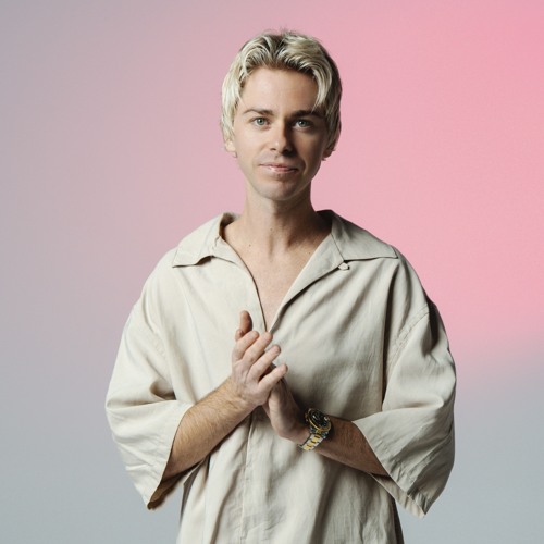 Deorro & Joel Fletcher - Queef (Original Mix)