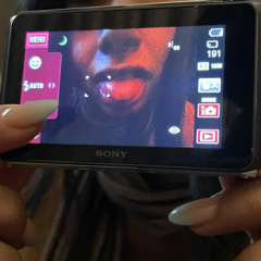 esnupi que brilla en la oscuridad