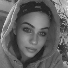 Stine Victoria Asbjørnsen
