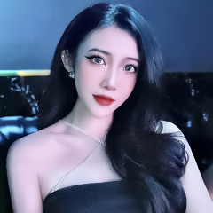 VIVIAN 👑
