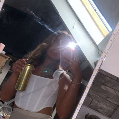 Crystal-Jade Lewisxox