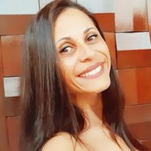 Marcela Reis’s avatar