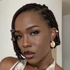 Vanessa ( IG: Nubianvanessa)