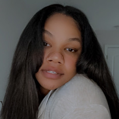 Chyna.