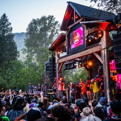 Living Room Stage