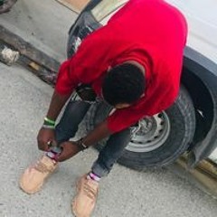 Whizy James Dëzød Bõÿ