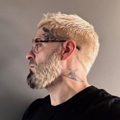 Chris Maverick