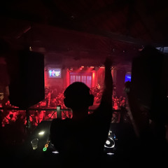 Pressure P