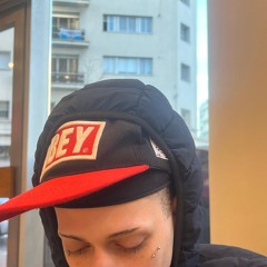 love4stickyy