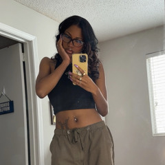 Nia Simone🧚🏾‍♀️