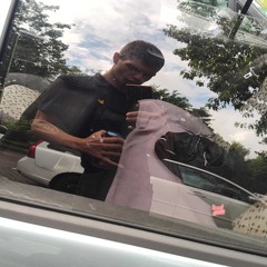 Łabądz- sprzedał piątke prod.F Beatz