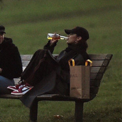 مُوسيقى عربية.