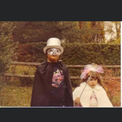 Josh Silverman Jim Snot’(s little sister, Annie)