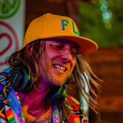 TheFunkyLoveJunky