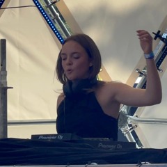 Dj Renee