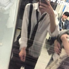 кровь на белой футболке