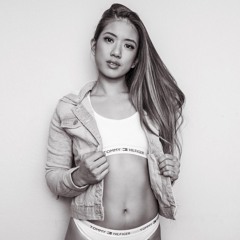 JeanAshley | Vibe Curator