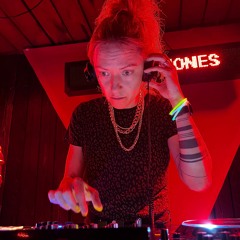 Kamile Jones