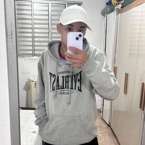 EU TRABALHO NO GOLPE - MC RENATINHO FALCÃO  (DJ V7 Da ZO)